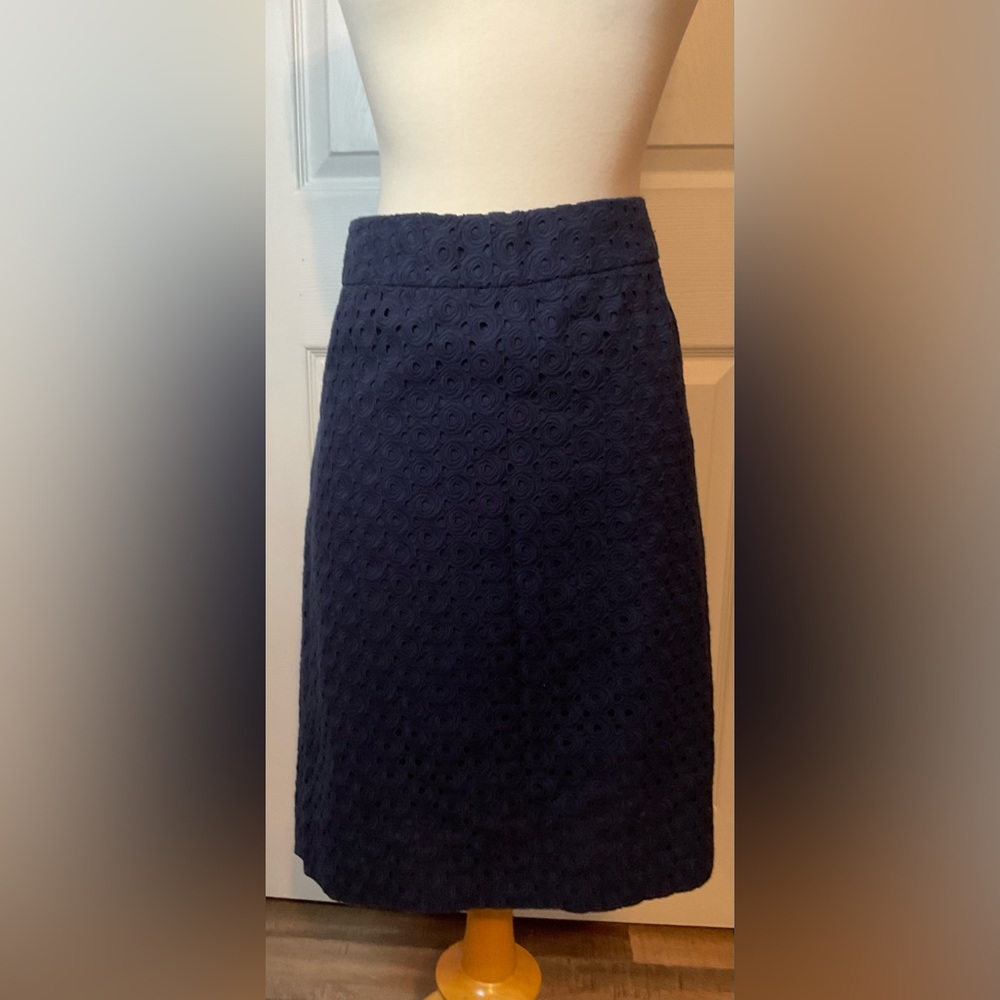 Talbot’s Navy Blue Eyelet Pencil‎ Skirt Size 8